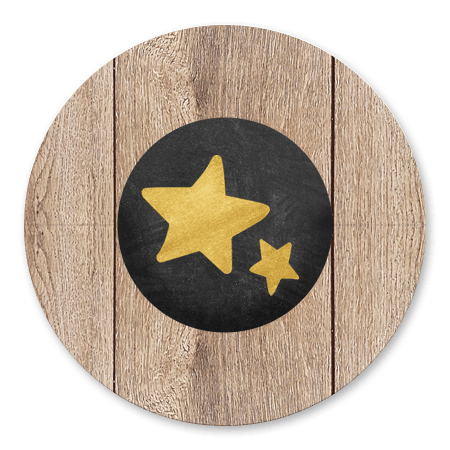 Hout, krijtbord en gouden sterren